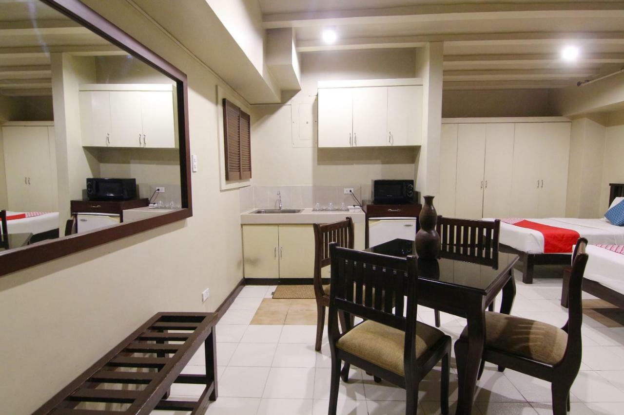 Oyo 103 Artina Suites Hotel Makati City Eksteriør bilde