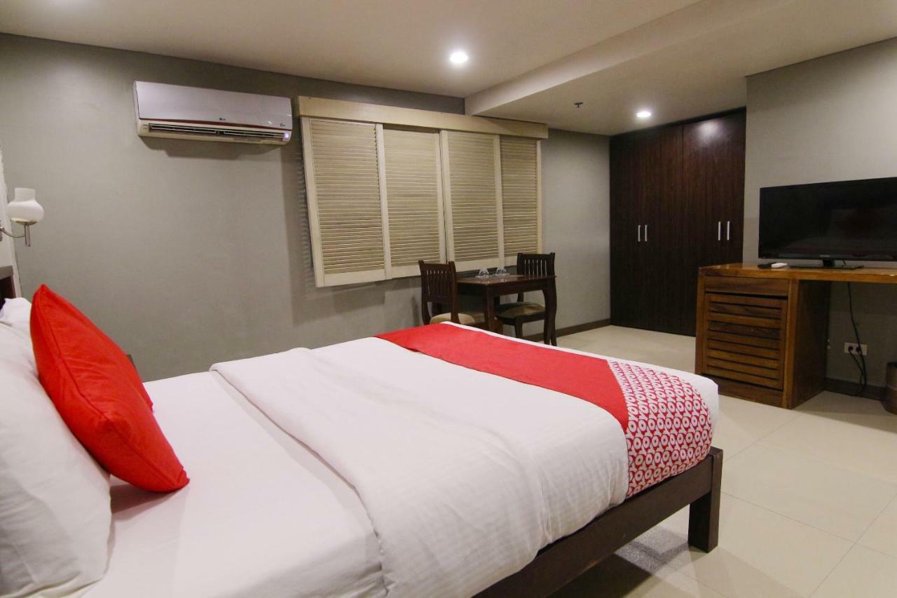 Oyo 103 Artina Suites Hotel Makati City Eksteriør bilde